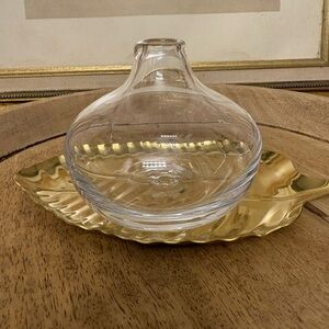 Simon Pearce Hand Blown Glass Bud Vase
Specifications in photos.